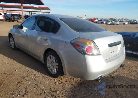 2012 Nissan Altima 2.5 S z USA, uszkodzony, nr VIN 1N4AL2AP2CC220140
